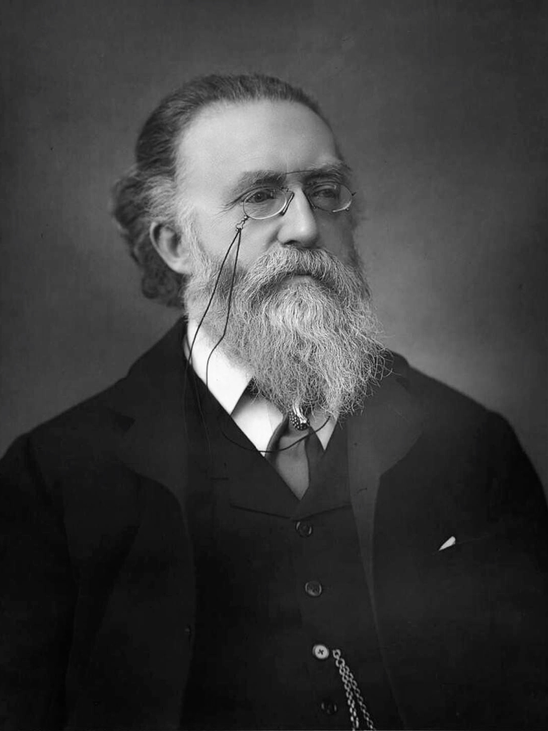 Portrait of Justin McCarthy