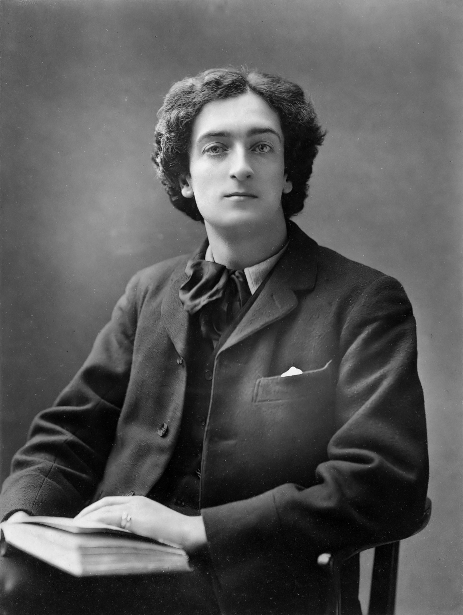 Portrait of Richard Le Gallienne