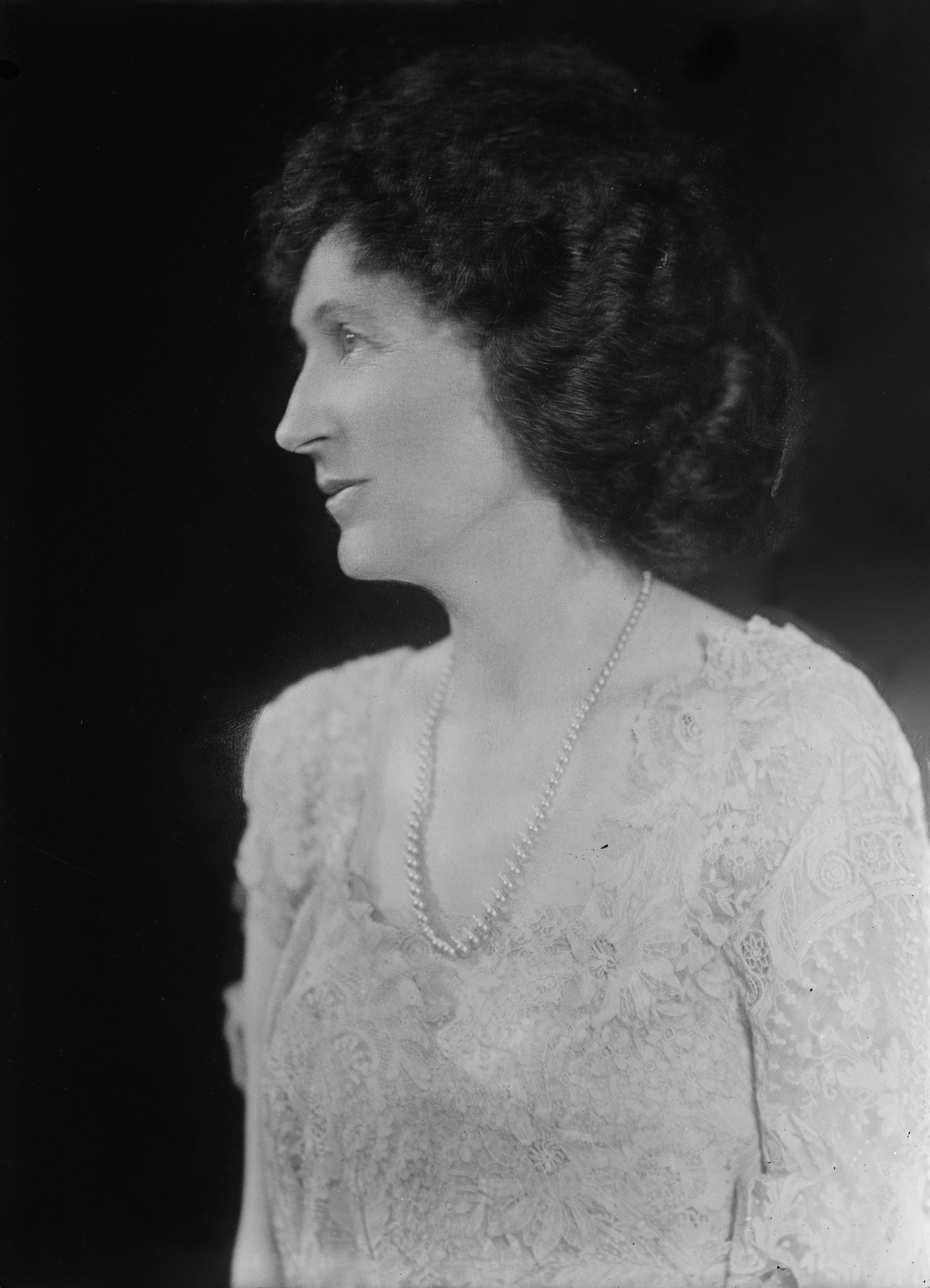 Portrait of Hallie Erminie Rives