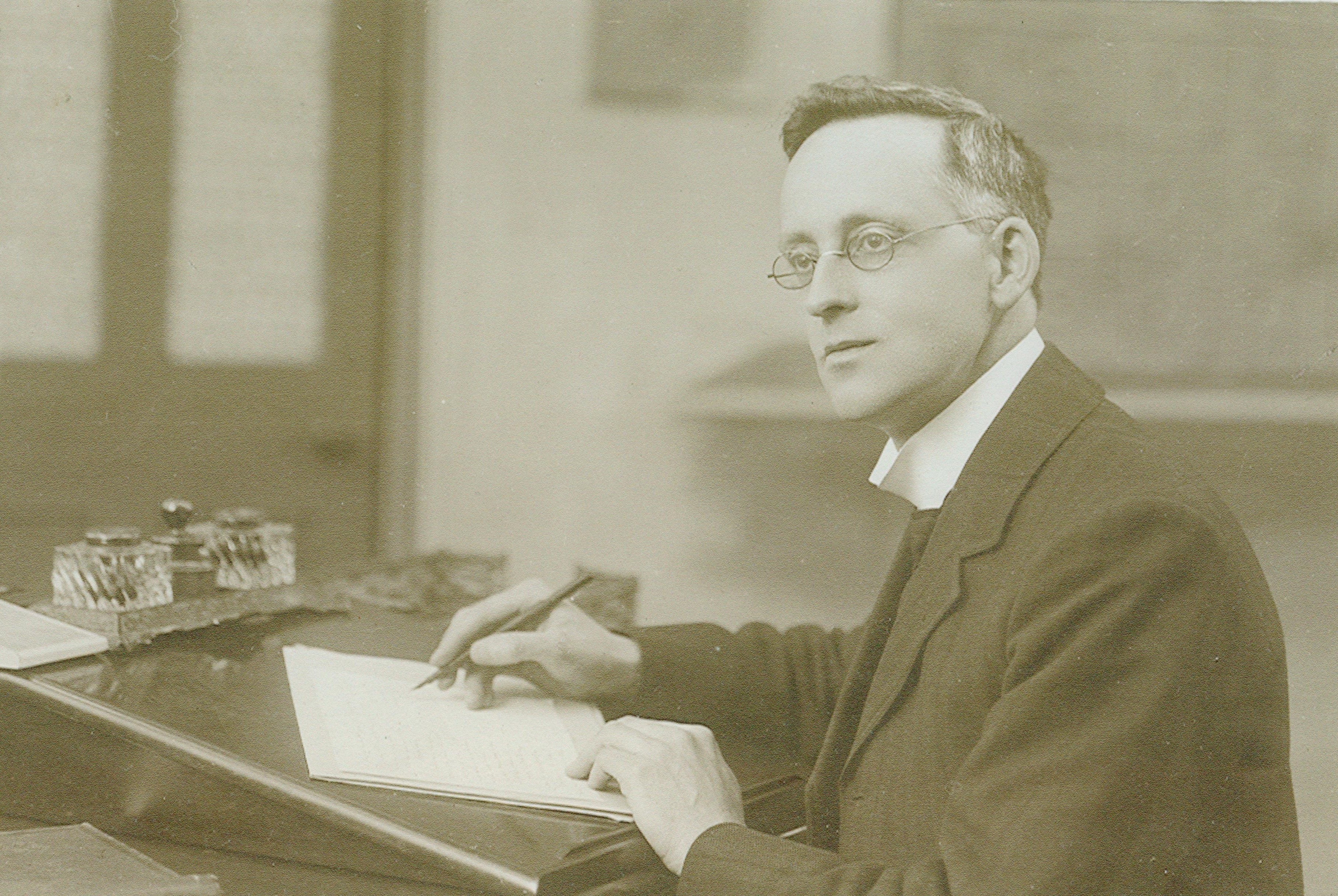 Portrait of W. (William) Riley