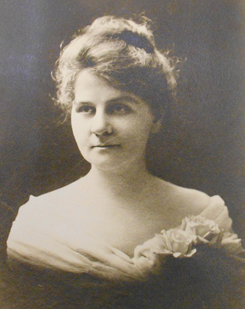 Portrait of Myrta Lockett Avary