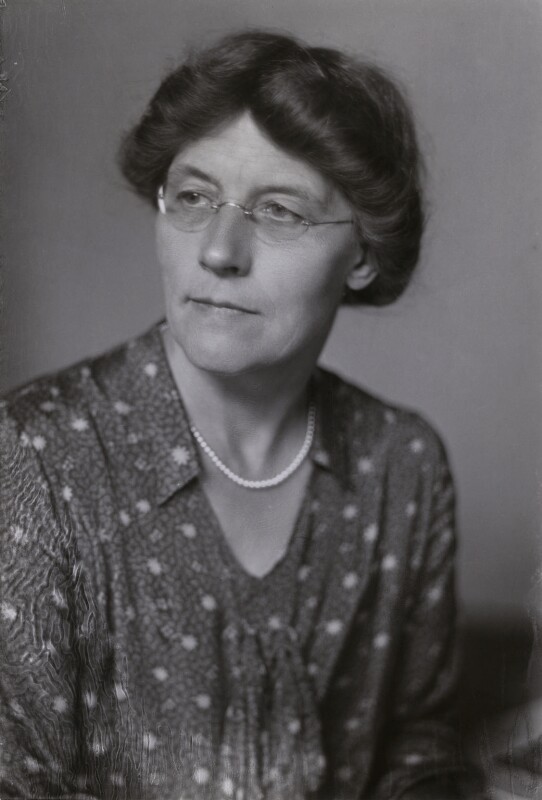 Portrait of Winifred Elsie Brenchley