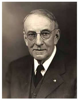 Portrait of Everett Franklin Phillips