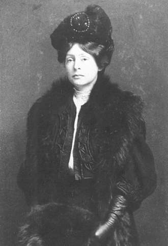 Portrait of Neith Boyce