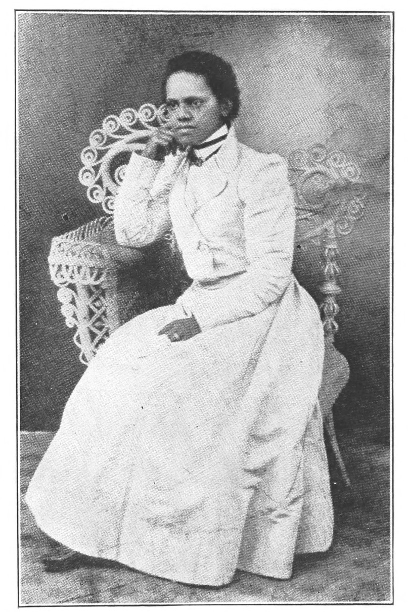 Portrait of Effie Waller Smith