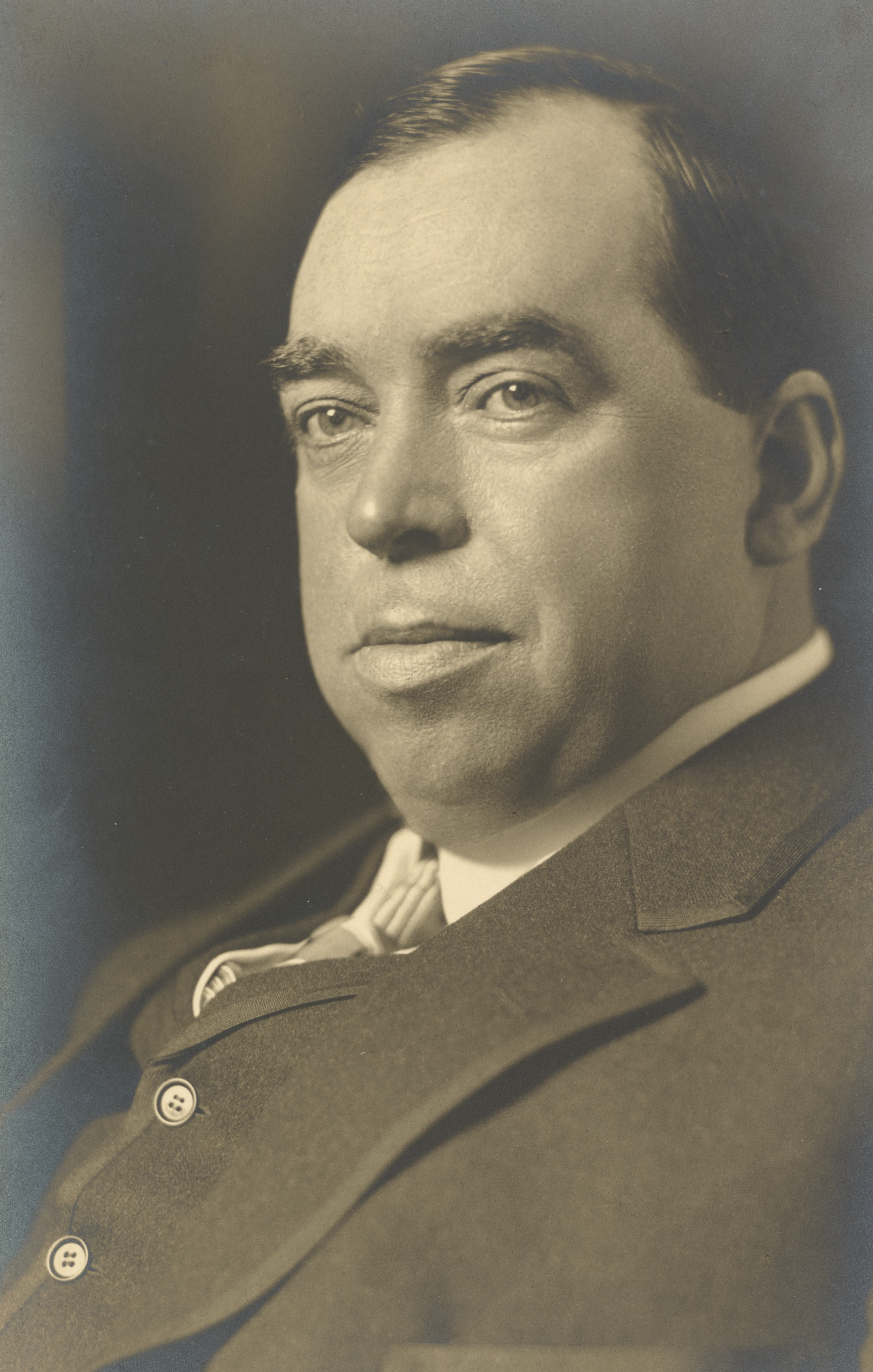 Portrait of Irvin S. (Irvin Shrewsbury) Cobb